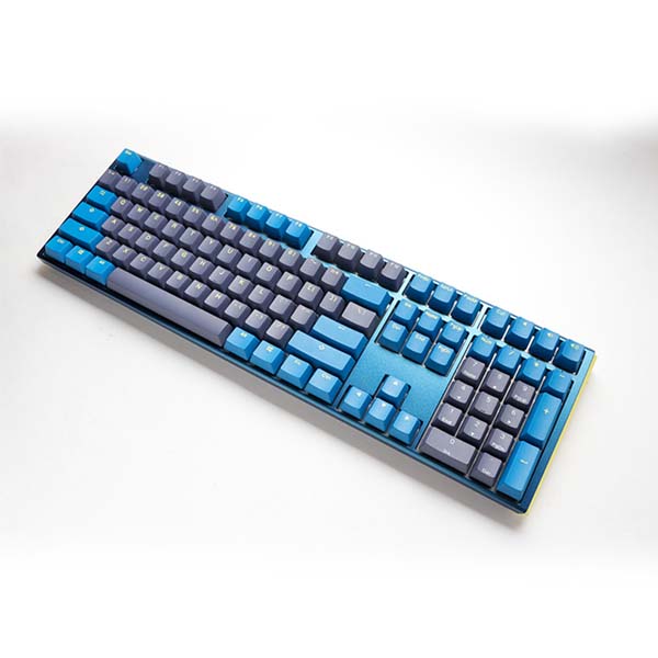 DUCKY ONE 3 DAYBREAK - Blue Switch RGB Hot-Swap Wired Mechanical Keyboard - Mist Grey - AR Layout